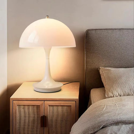 Small Mushroom Table Lamp – Touch-Control LED Light with USB Charging