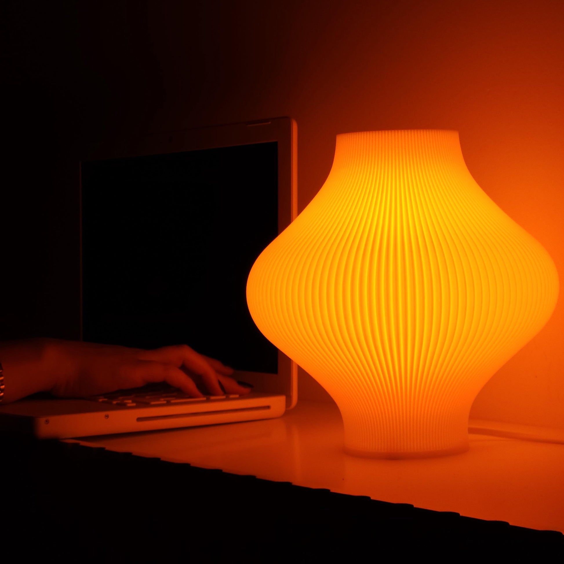 Modern Aestethic Table Mushroom Lamp
